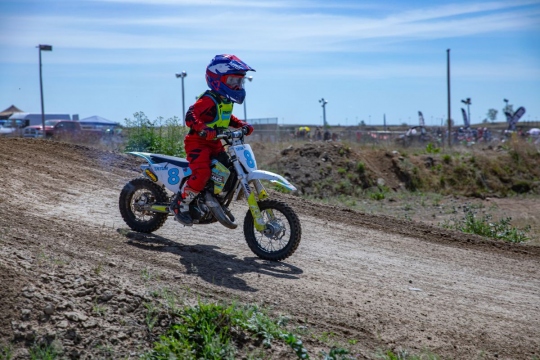1G6A1256